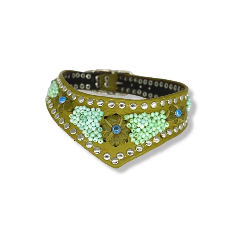 Halsband lill #39